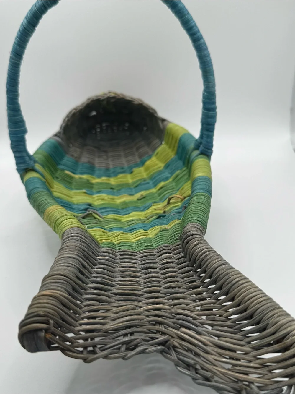 Vintage Wicker Fish Basket Shaped Fruit Bowl Colorful Hand Woven Boho Handle 70s